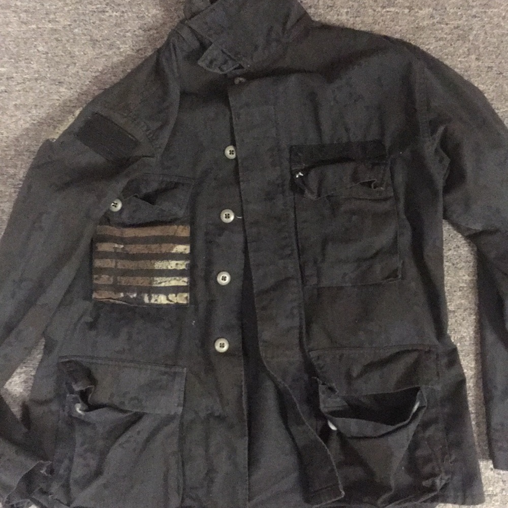 Fashionable Army Jacket - Picture 1 of 2